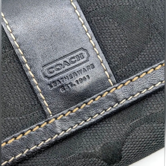 COACH Tri-fold Signature Jacquard Credit Card Wallet NWT - Picture 2 of 10